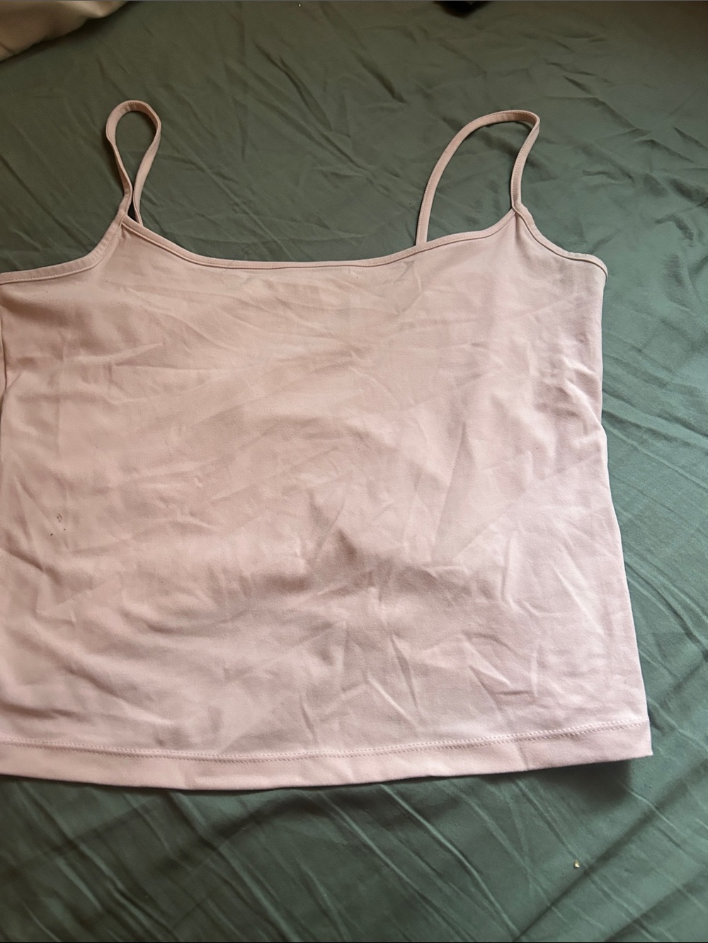 Garage sleek scoop cami top in light pink